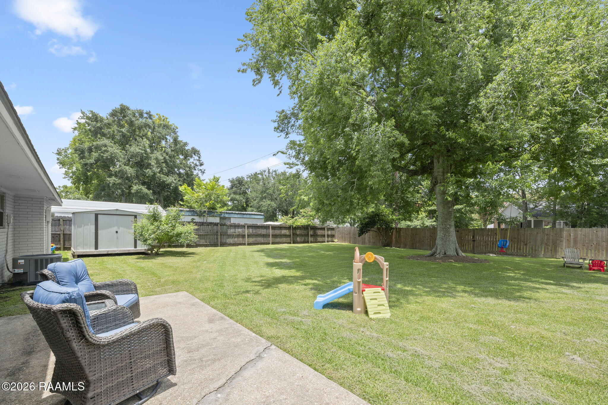 10071 Ridgely Drive Baton Rouge, LA 70809 - Photo 21 of 32 Back Yard