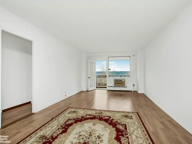 $295,000 | 5800 Arlington Avenue, Unit 7L | North Riverdale