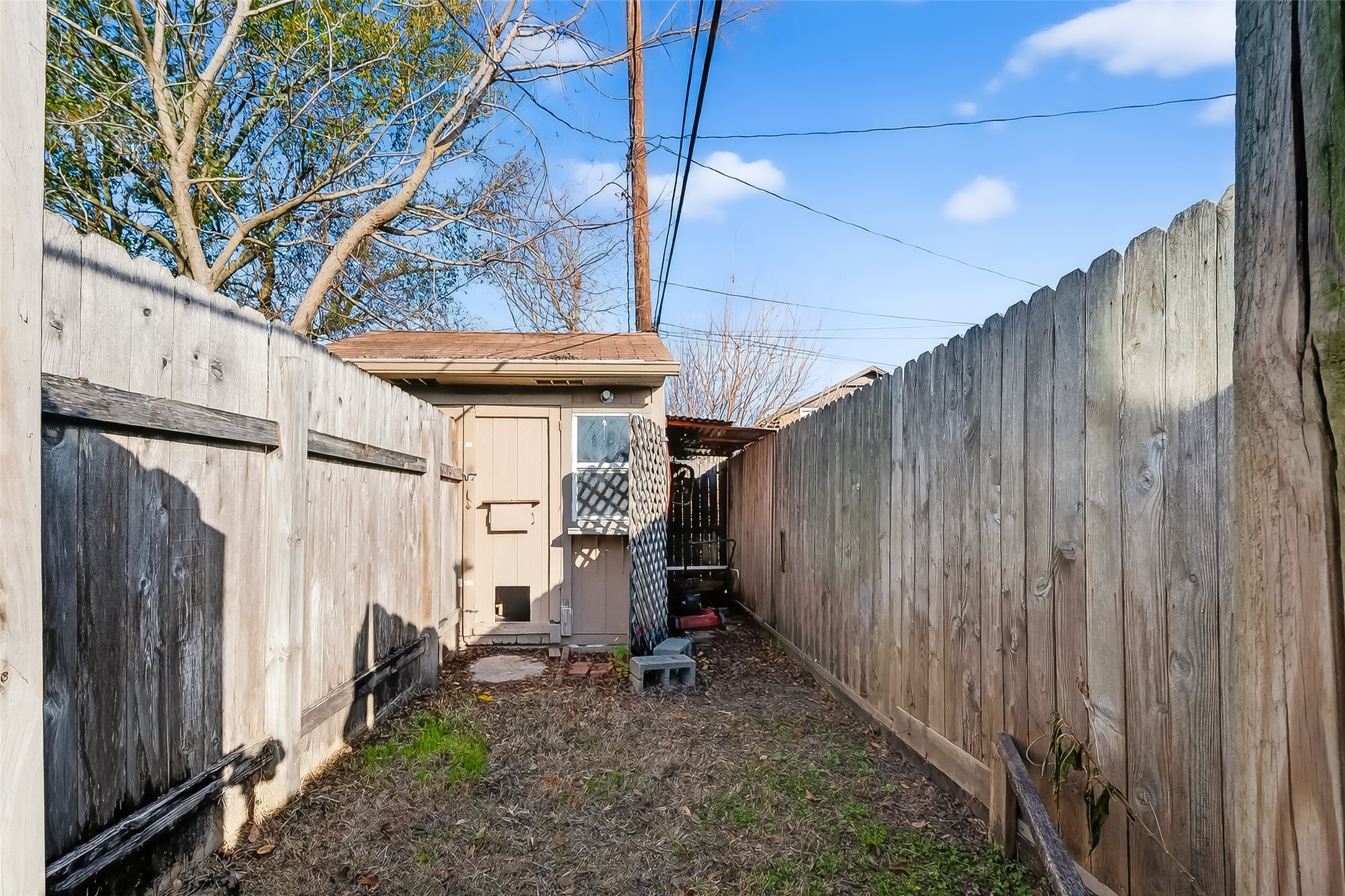 512 Bertloma Street Pasadena, TX 77502 - Photo 46 of 48