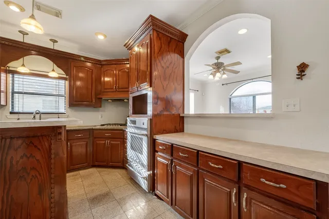 $549,000 | 512 Bertloma Street, Pasadena, TX 77502