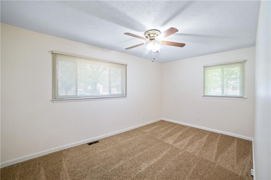 708 Alexander Street Greenwood, IN 46143 - Photo 12 of 33