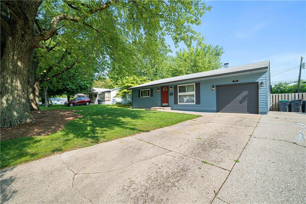 708 Alexander Street Greenwood, IN 46143 - Photo 4 of 33