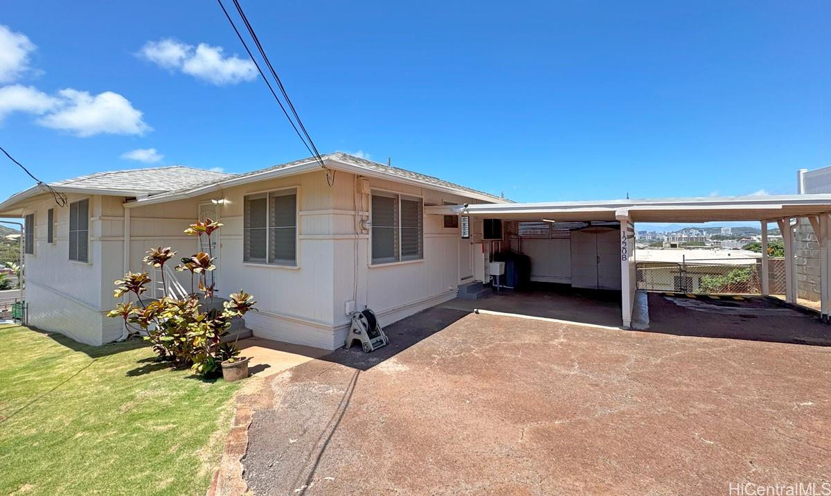 1220 Center Street, Unit B Honolulu, HI 96816 - Photo 1 of 21