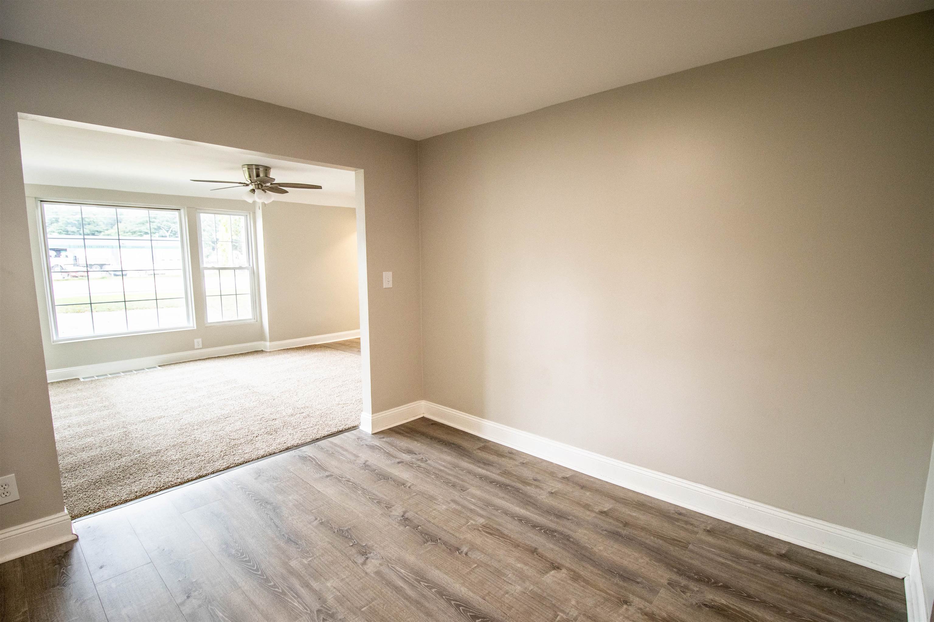 7029 Silver Lake Road Linden, MI 48451 - Photo 7 of 29 50157358-80593586-2116-4f99-9c53-7706f3f8603b.JPG