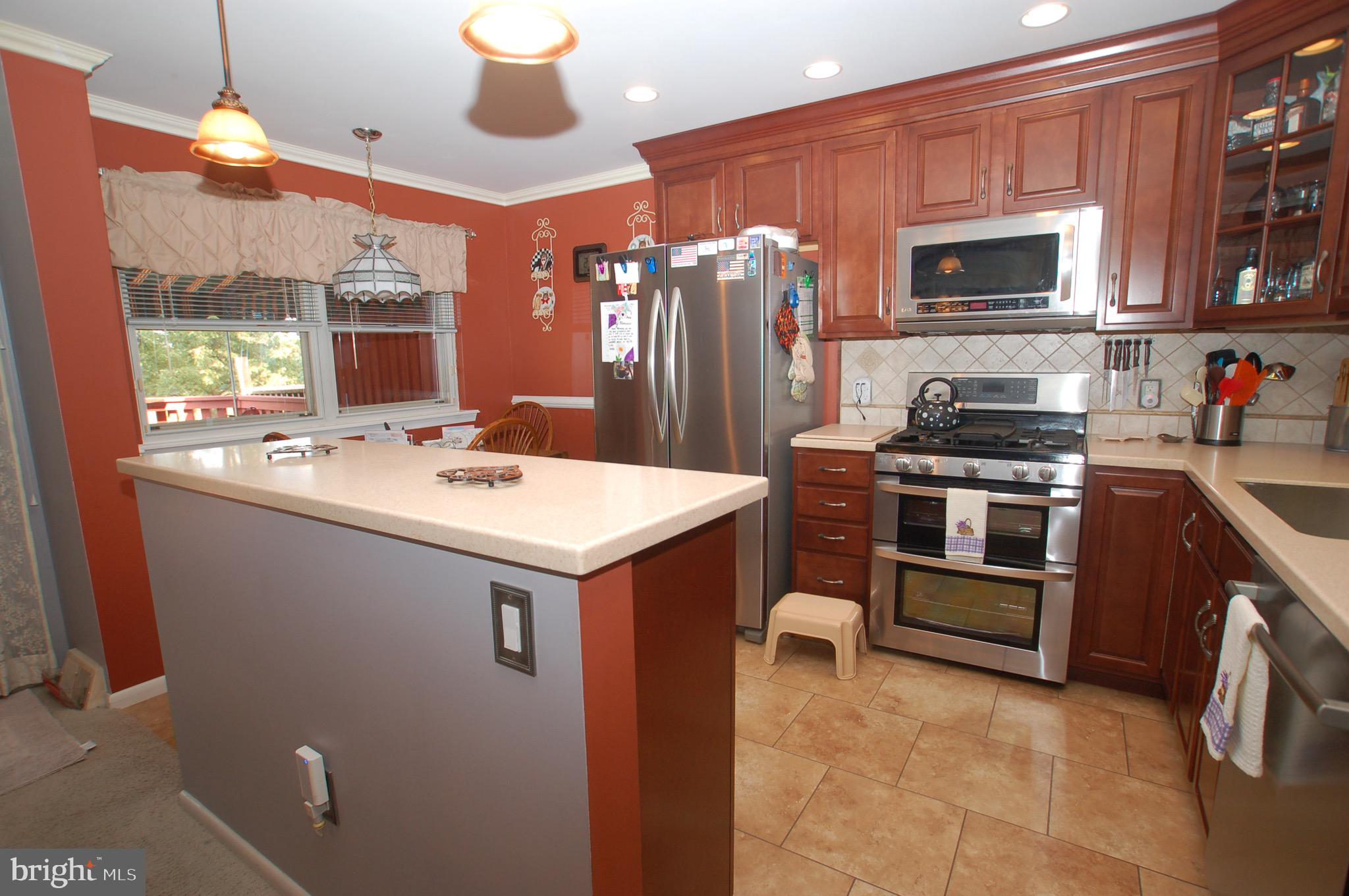 12424 Wyndom Road Philadelphia, PA 19154 - Photo 1 of 27