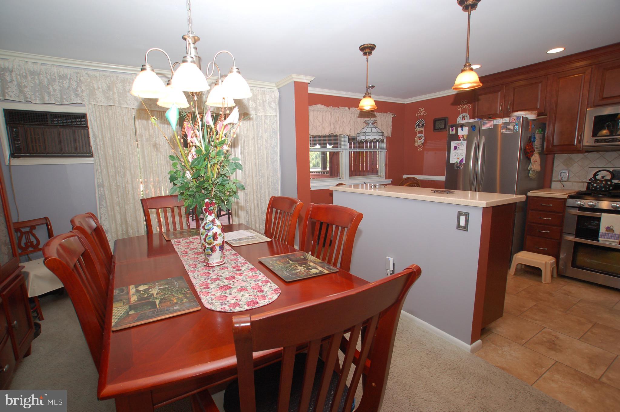 12424 Wyndom Road Philadelphia, PA 19154 - Photo 11 of 27