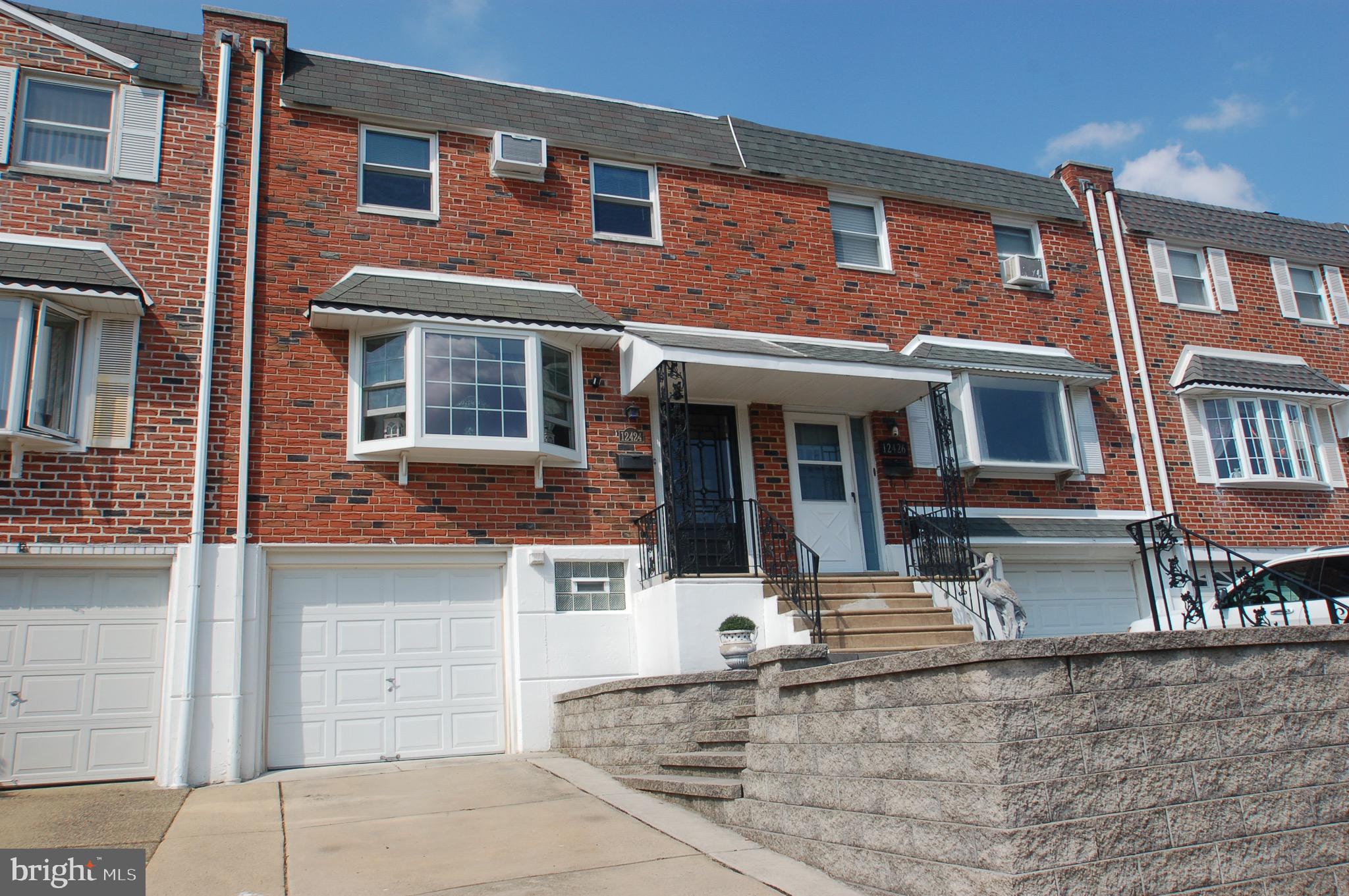 12424 Wyndom Road Philadelphia, PA 19154 - Photo 7 of 27