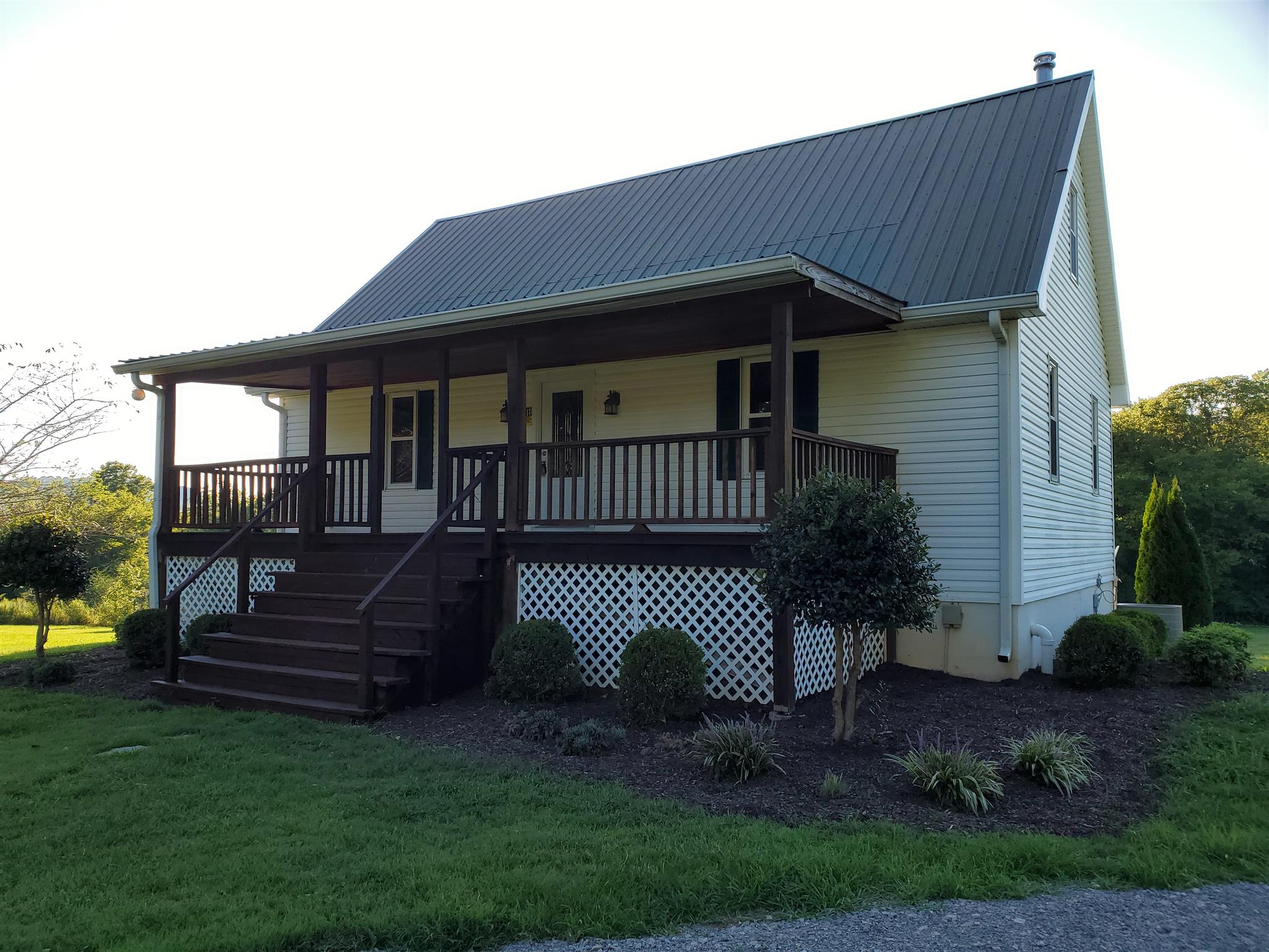 3480 Watkins Road Petersburg, TN 37144 - Photo 1 of 25 Front view