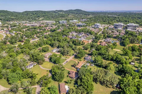 $998,000 | 5646 Valley View Road, Brentwood, TN 37027