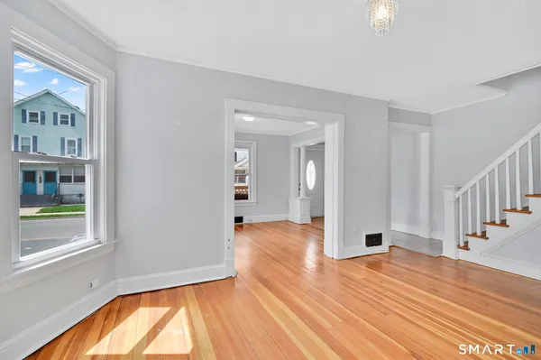 $2,400 | 42 Hartford Avenue, Enfield, CT 06082