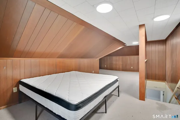 $2,400 | 42 Hartford Avenue, Enfield, CT 06082