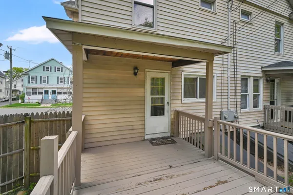 $2,400 | 42 Hartford Avenue, Enfield, CT 06082