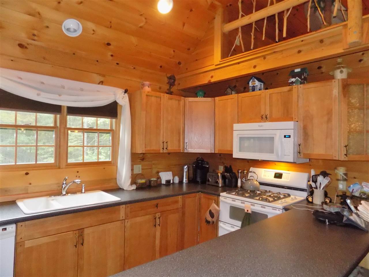 98 Pine Hill Road Madison, NH 03849 - Photo 10 of 25 Gallery Image 10