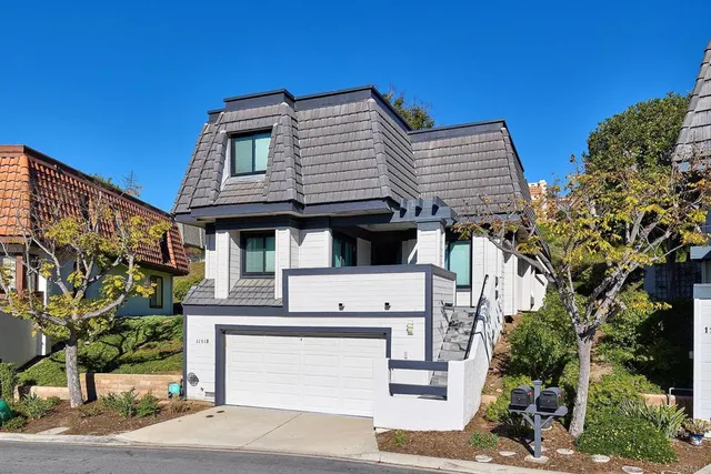 $899,000 | 11518 Madera Rosa Way, San Diego, CA 92124