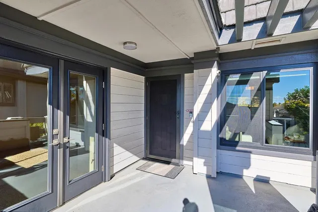 $899,000 | 11518 Madera Rosa Way, San Diego, CA 92124