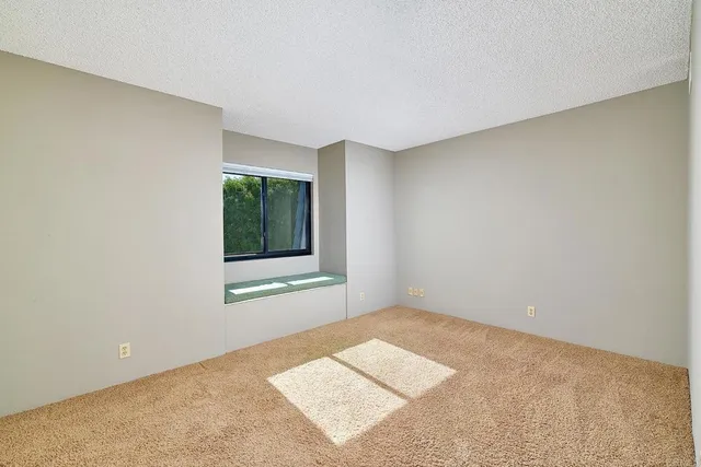 $899,000 | 11518 Madera Rosa Way, San Diego, CA 92124