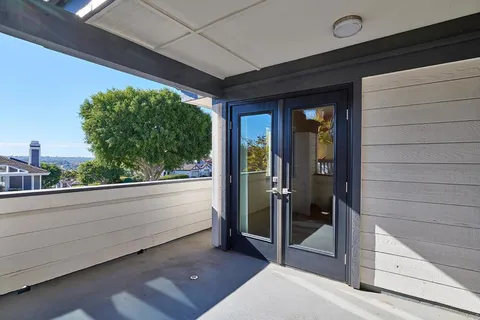 $899,000 | 11518 Madera Rosa Way, San Diego, CA 92124