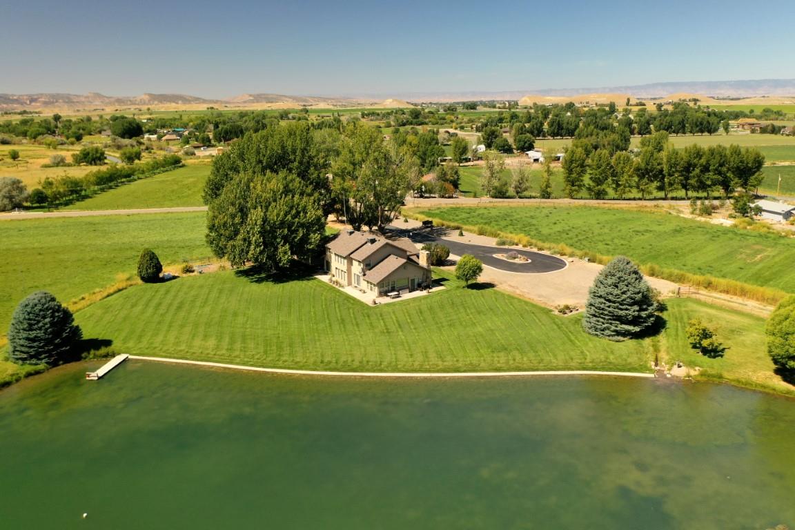 1420 18 Road Fruita, CO 81521 - Photo 37 of 42 a view of a field with an ocean