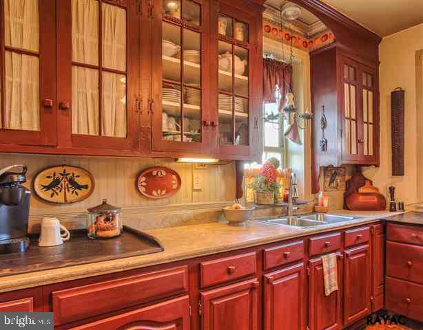 10 South Burns Road Spring Grove, PA 17362 - Photo 17 of 32 Gallery Image 17