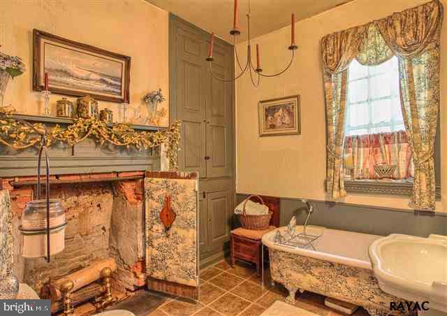 10 South Burns Road Spring Grove, PA 17362 - Photo 31 of 32 Gallery Image 31