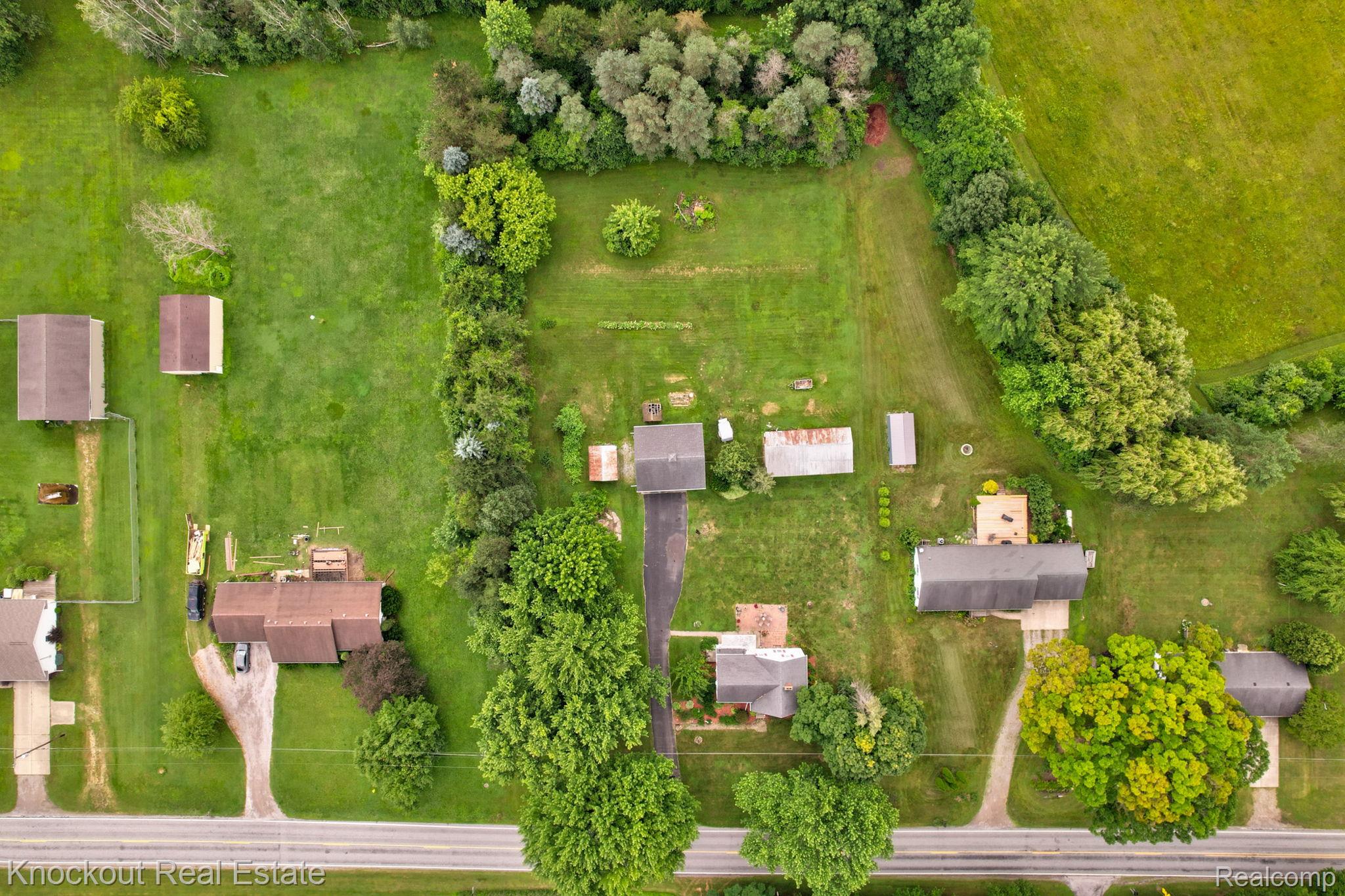 6814 Curtis Road Bridgeport, MI 48722 - Photo 46 of 62 48-web-or-mls-6814 Curtis Rd Bridgeport-48.jpg