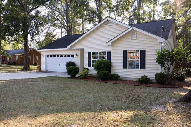 $219,000 | 709 Pine Ln Drive, Thomson, GA 30824