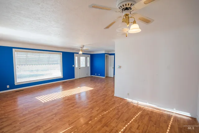 $363,000 | 1533S0 South 600 West, Oakley, ID 83346