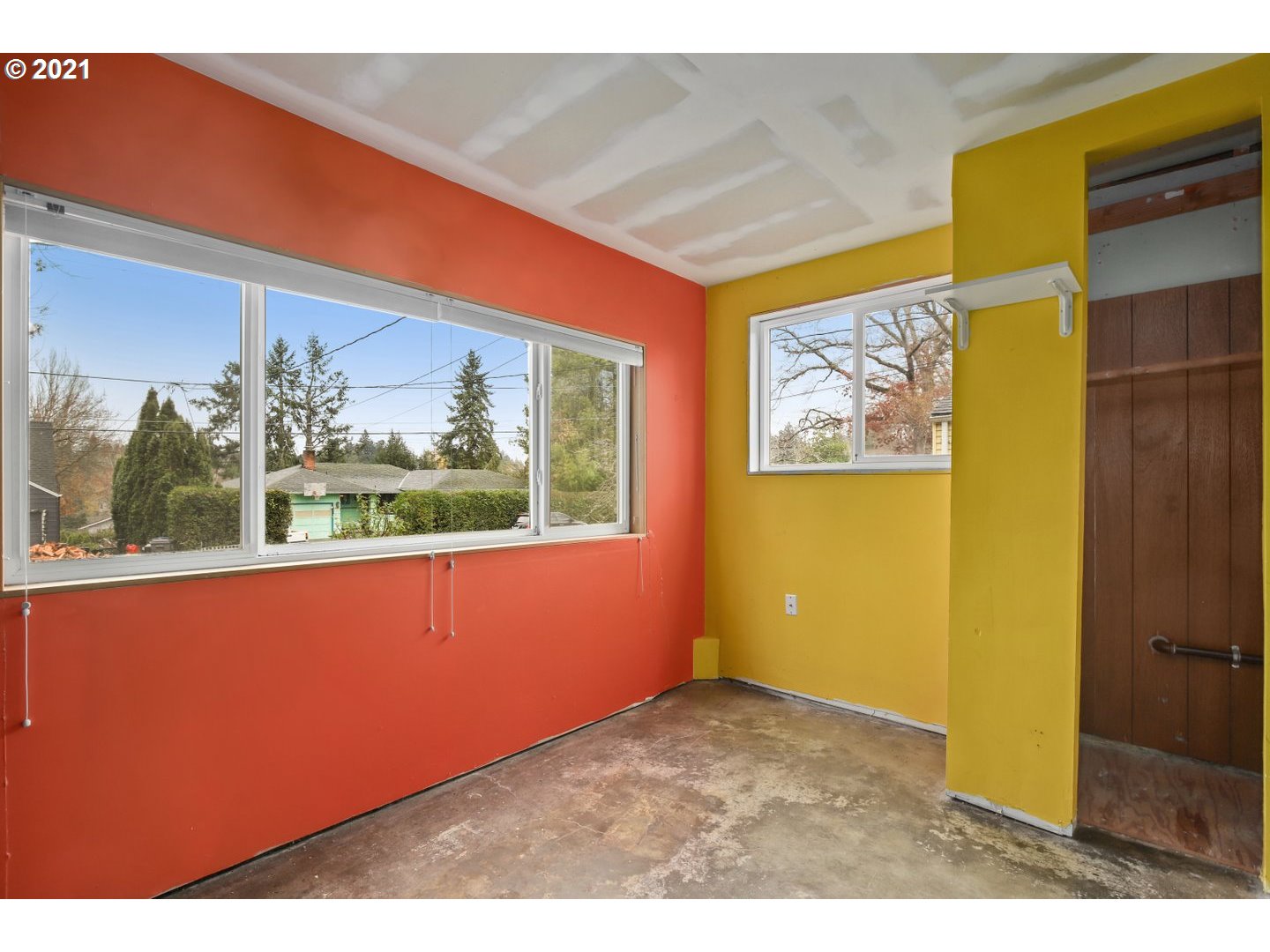 5823 Southwest Nebraska Street Portland, OR 97221 - Photo 11 of 21 Gallery Image 11