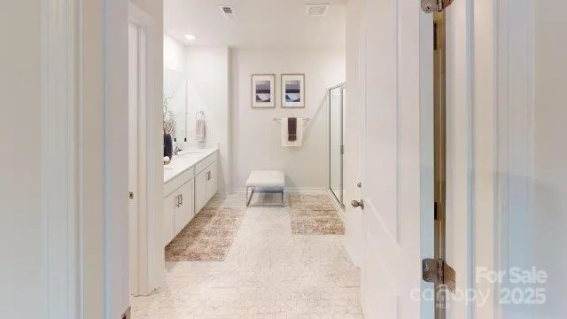 $339,000 | 1101 37th Ave Lane Northeast, Hickory, NC 28601