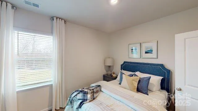 $339,000 | 1101 37th Ave Lane Northeast, Hickory, NC 28601