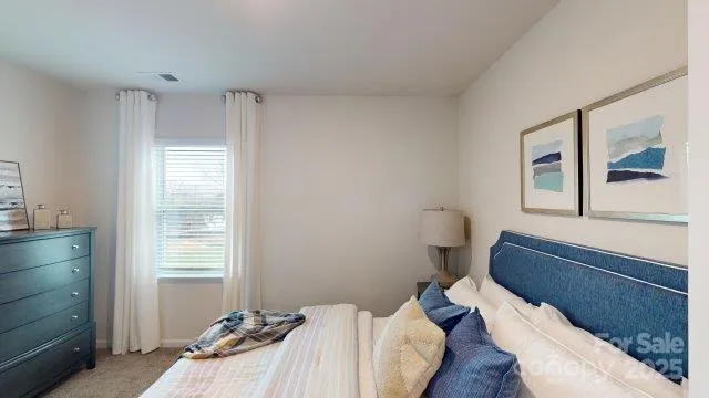 $339,000 | 1101 37th Ave Lane Northeast, Hickory, NC 28601