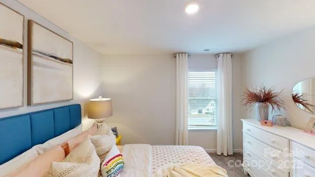 $339,000 | 1101 37th Ave Lane Northeast, Hickory, NC 28601