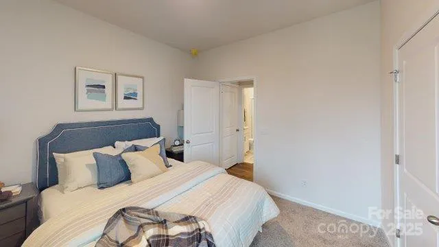 $339,000 | 1101 37th Ave Lane Northeast, Hickory, NC 28601