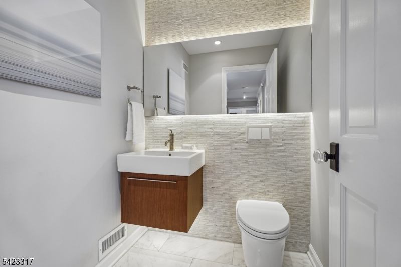 7 Westminster Road Chatham, NJ 07928 - Photo 17 of 41