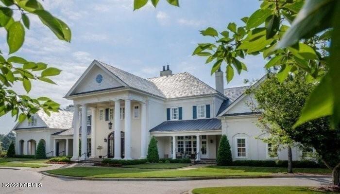 27 Ridgeland Street Pinehurst, NC 28374 - Photo 2 of 4 Clubhouse