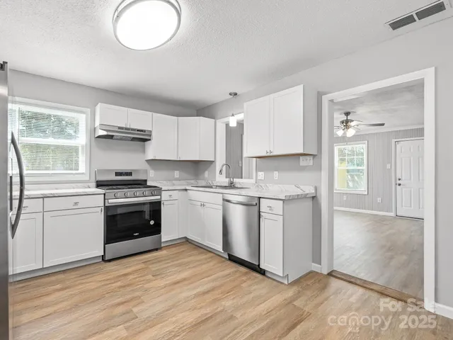 $299,000 | 1021 Chandler Drive, Rock Hill, SC 29732