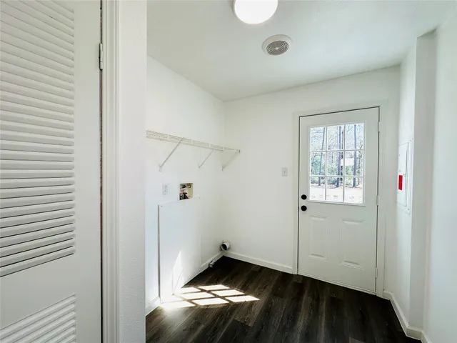 $289,000 | 11269 Newton Circle, Conroe, TX 77303