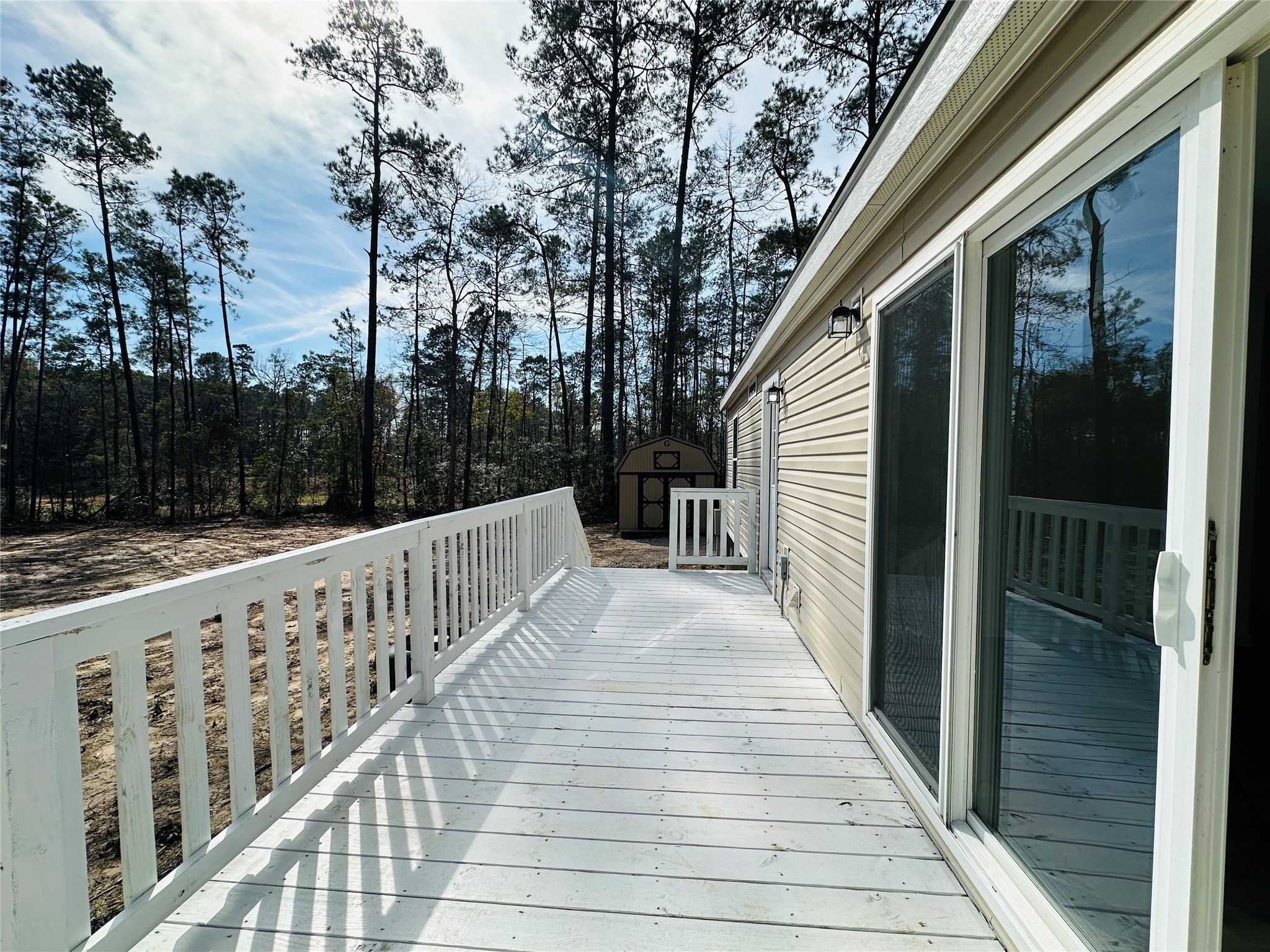 11269 Newton Circle Conroe, TX 77303 - Photo 29 of 39 a view of balcony with small garden