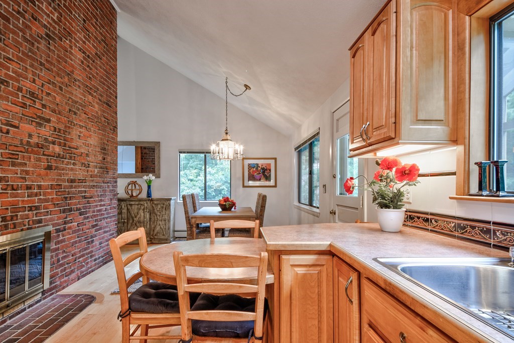 17 Eliot Hill Road Natick, MA 01760 - Photo 13 of 29 Gallery Image 13