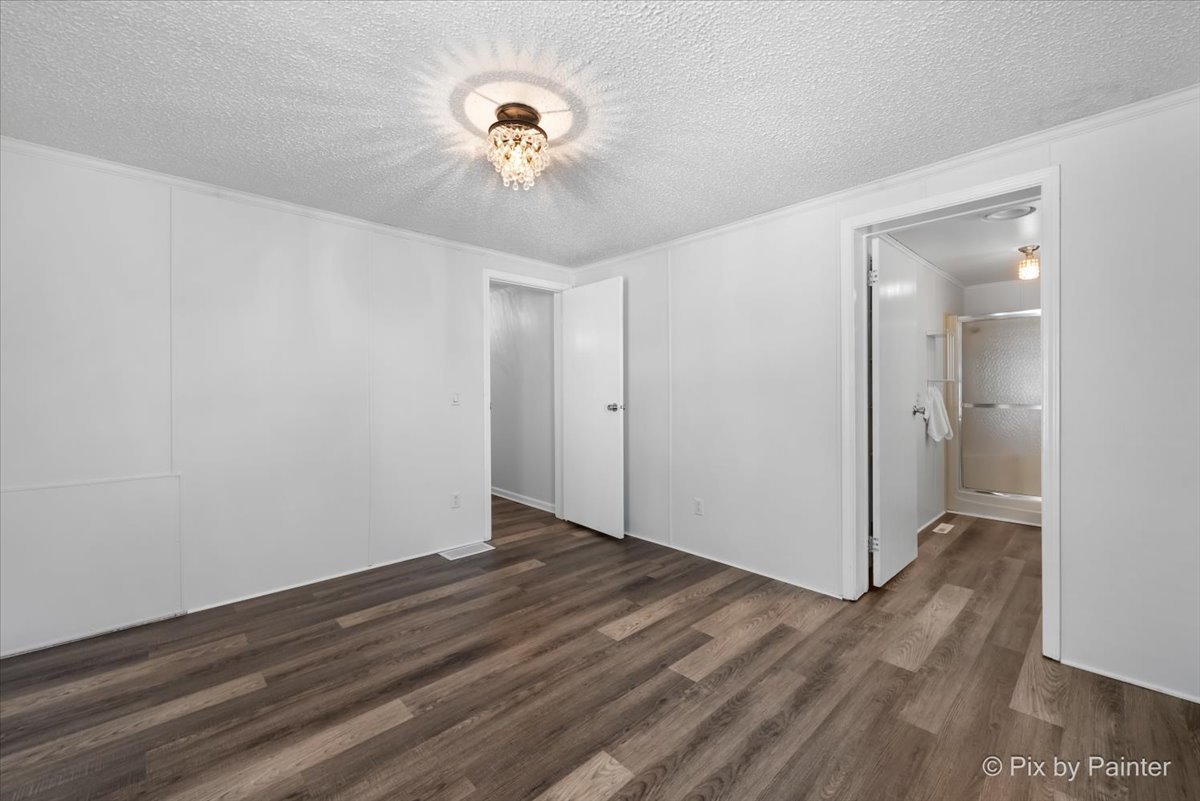 220 Melbrooke Road Elgin, IL 60123 - Photo 19 of 32