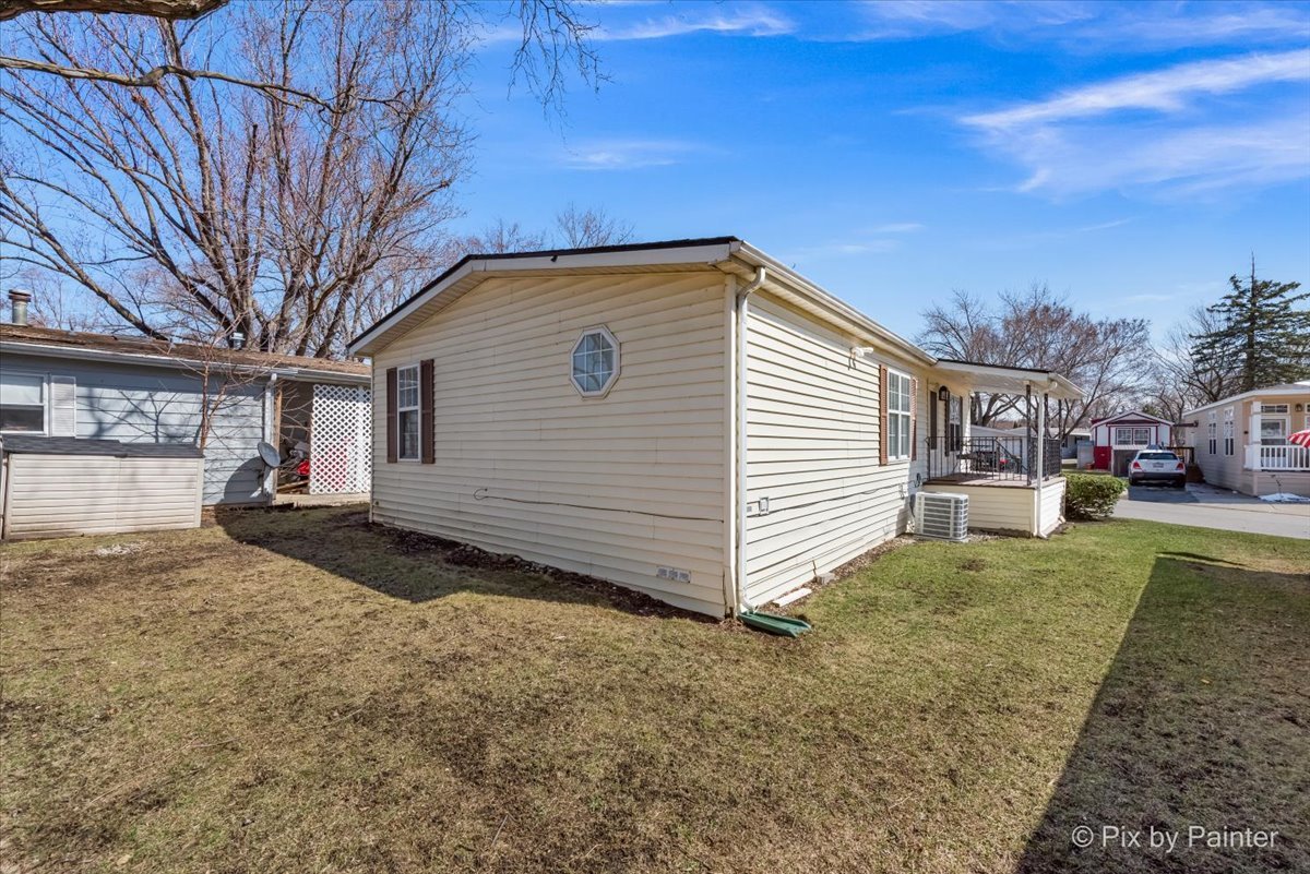 220 Melbrooke Road Elgin, IL 60123 - Photo 23 of 32