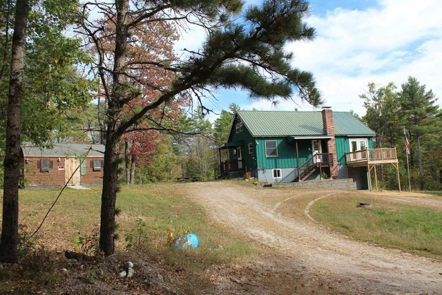 $389,900 | 8 Eliot Drive, Wakefield, NH 03830