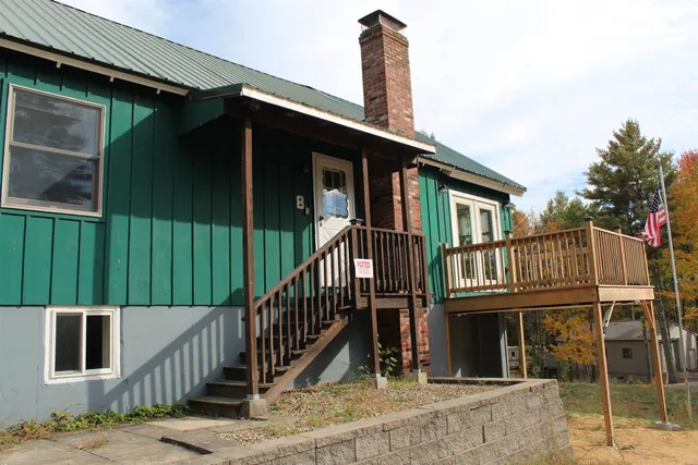 $389,900 | 8 Eliot Drive, Wakefield, NH 03830