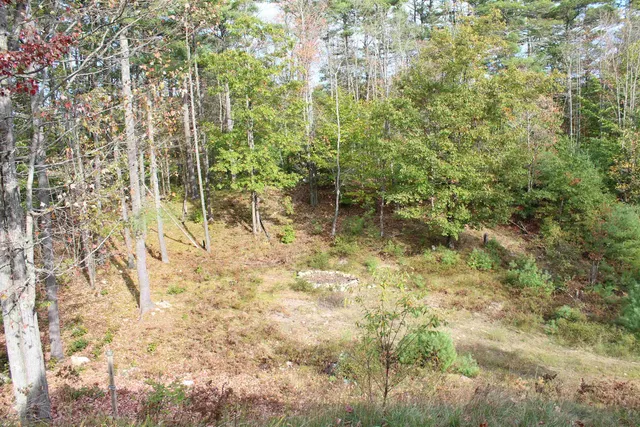 $389,900 | 8 Eliot Drive, Wakefield, NH 03830