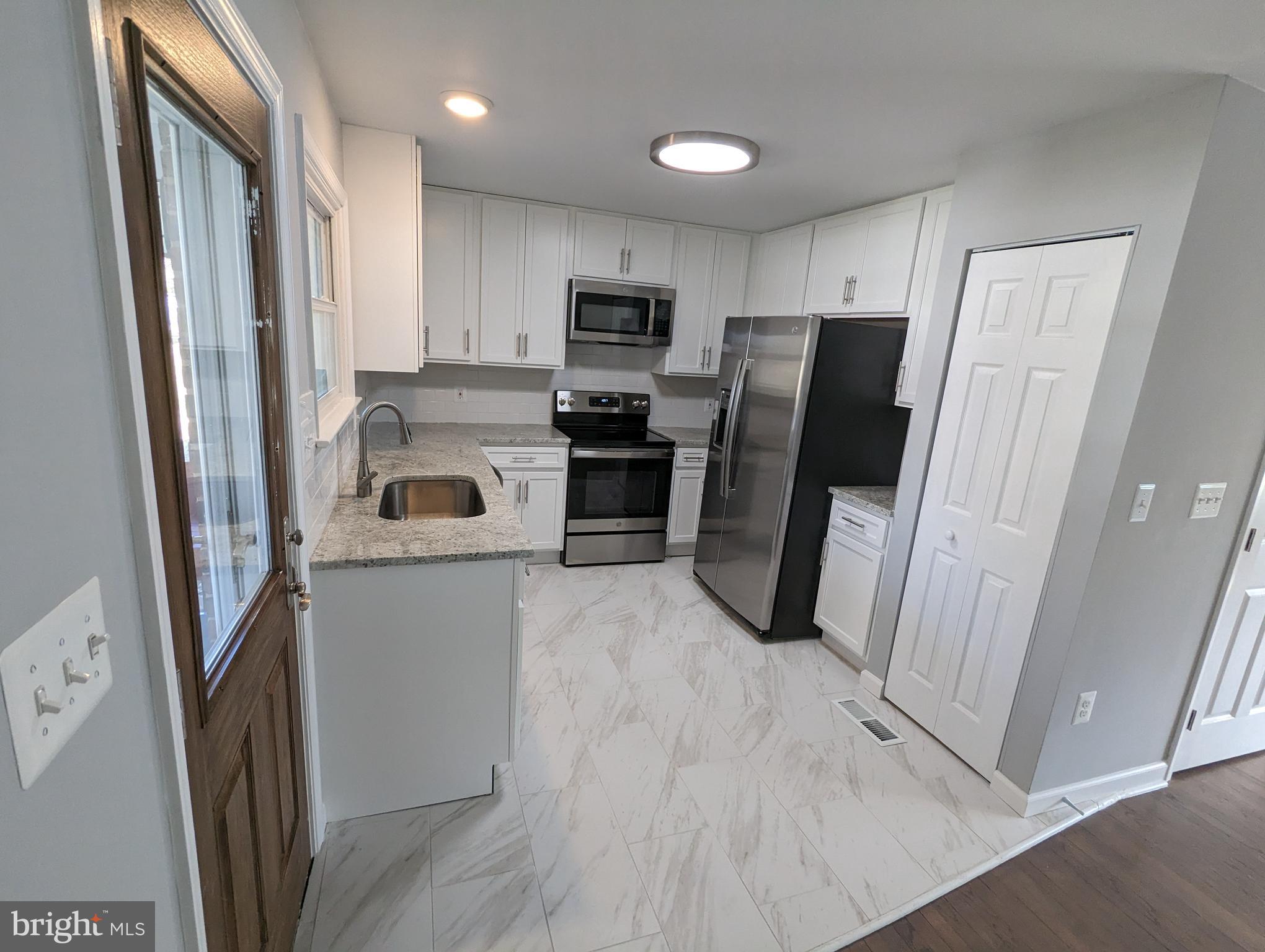 7818 Spout Spring Road Frederick, MD 21702 - Photo 5 of 31 Kitchen