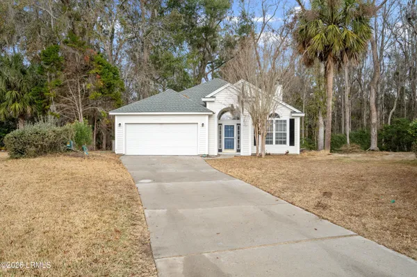 $475,000 | 10 Canters Circle, Bluffton, SC 29910