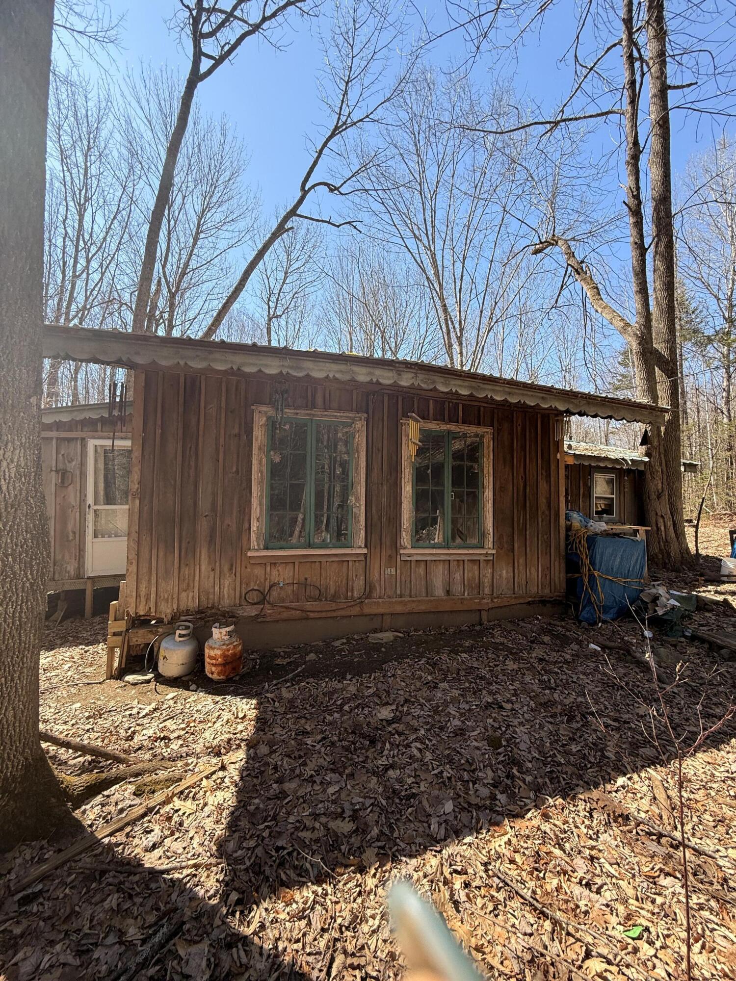 186 Transalpine Road Lincoln, ME 04457 - Photo 5 of 27 IMG_0587