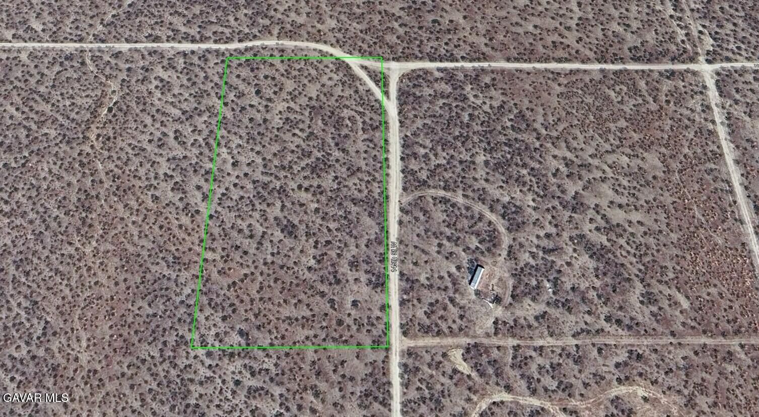 14500 Hamilton Road Rosamond, CA 93560 - Photo 3 of 10 35821101 top