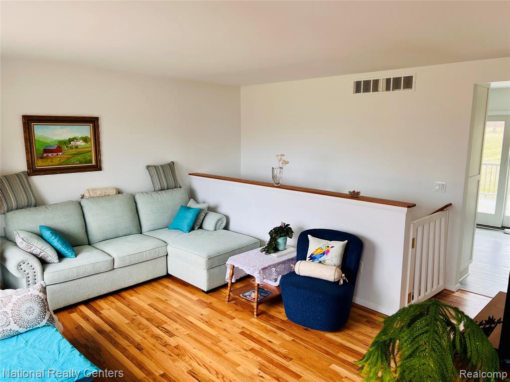 1900 North Hughes Road Howell, MI 48843 - Photo 18 of 50 Gallery Image 18