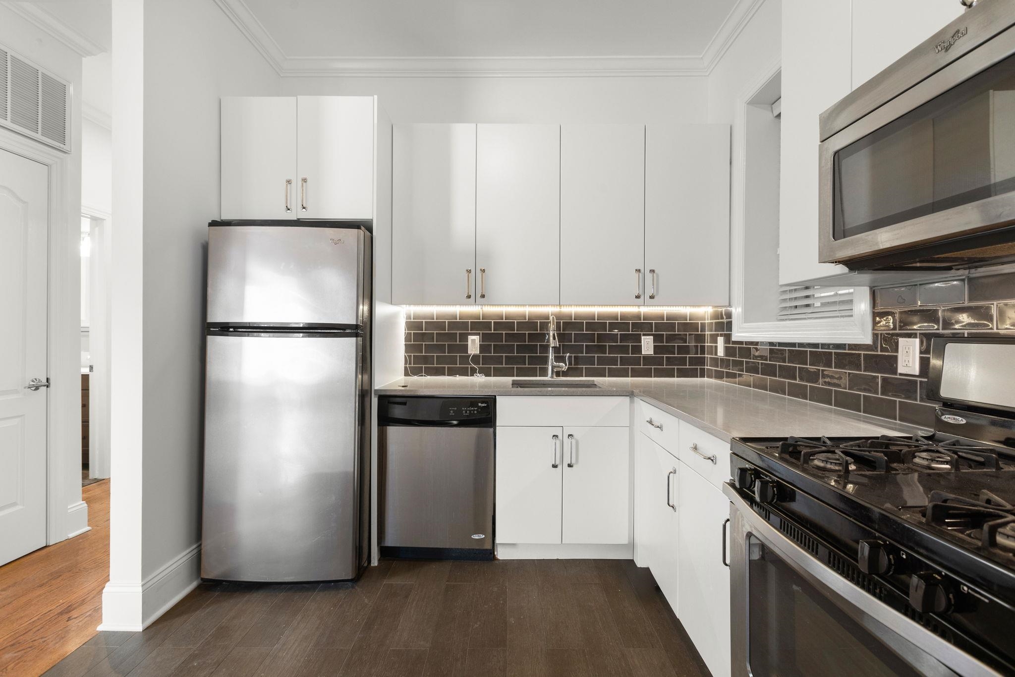 905 Castle Point Terrace, Unit 1 Hoboken, NJ 07030 - Photo 7 of 17